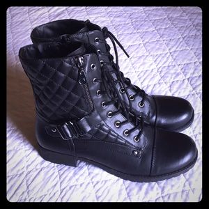 Guess combat boots